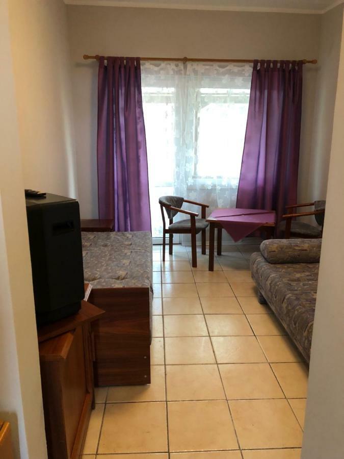 Villa Ekoeden - Osrodek Wypoczynkowy à Połczyn-Zdrój Extérieur photo